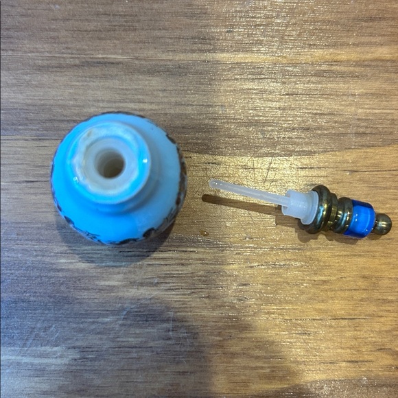 Vintage Miniature Ceramic Perfume Bottle, Greek Motif Decoration EUC - Picture 7 of 9